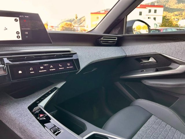 PEUGEOT 3008 usata 27