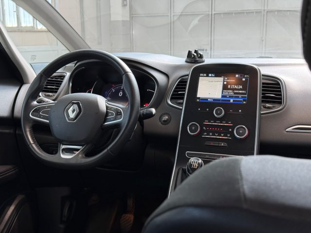 RENAULT Scenic usata 30