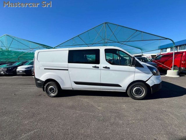 FORD Transit Custom usata, con Autoradio