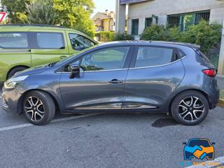 RENAULT Clio usata, con Alzacristalli elettrici