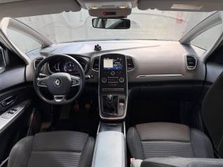 RENAULT Scenic usata, con Servosterzo
