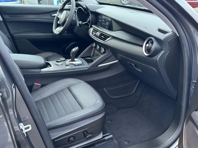 ALFA ROMEO Stelvio usata, con Climatizzatore