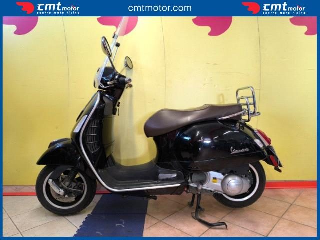 VESPA GTS 300 usata 3