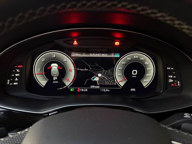 AUDI Q8 usata, con Sedile posteriore sdoppiato