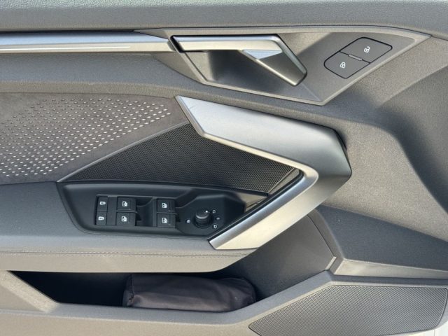 AUDI RS3 usata, con Autoradio