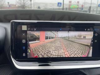 PEUGEOT 2008 usata, con Fari LED