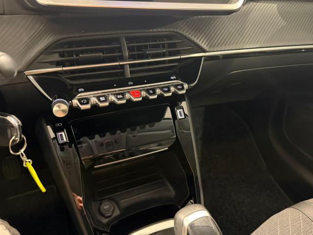 PEUGEOT 208 usata, con Interni in pelle