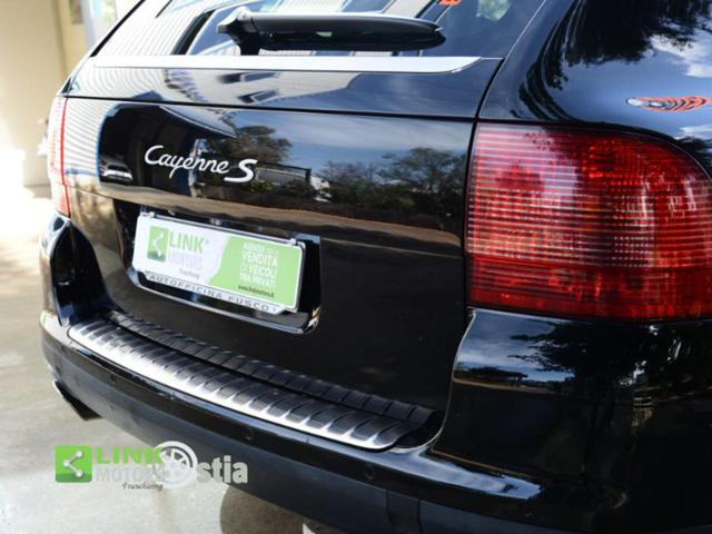 PORSCHE Cayenne usata 21