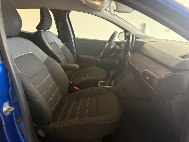 DACIA Sandero usata, con Fari LED