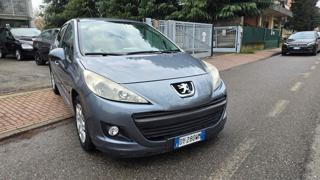 PEUGEOT 207 usata, con Autoradio