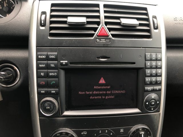 MERCEDES-BENZ A 180 usata, con Bluetooth