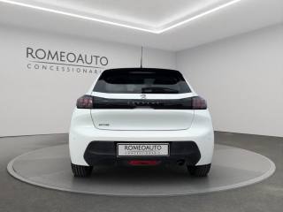 PEUGEOT 208 usata, con Autoradio