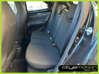 TOYOTA Aygo X usata, con Airbag testa