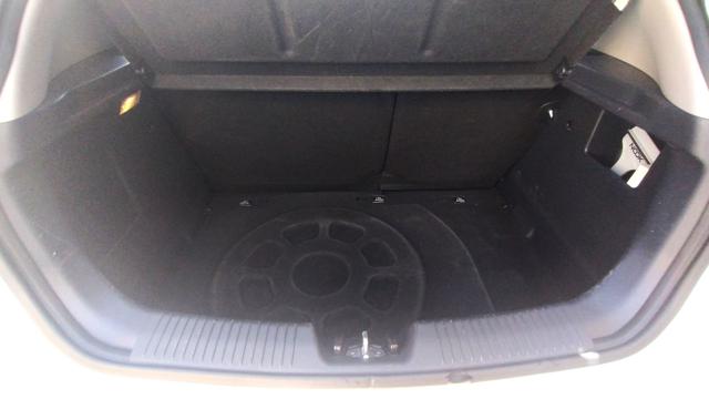 KIA Rio usata 29
