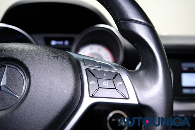 MERCEDES-BENZ SLK 200 usata, con Controllo vocale