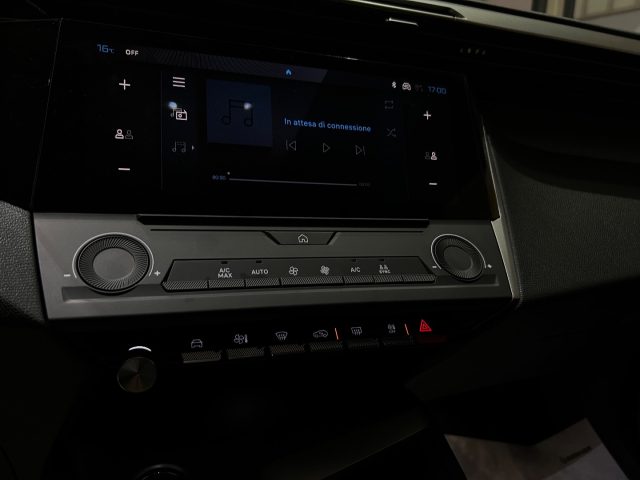 PEUGEOT 308 usata, con Touch screen