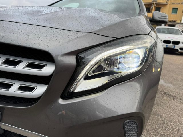 MERCEDES-BENZ GLA 200 usata, con Airbag Passeggero