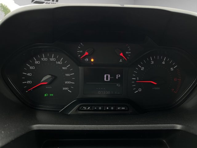 PEUGEOT Partner usata 10