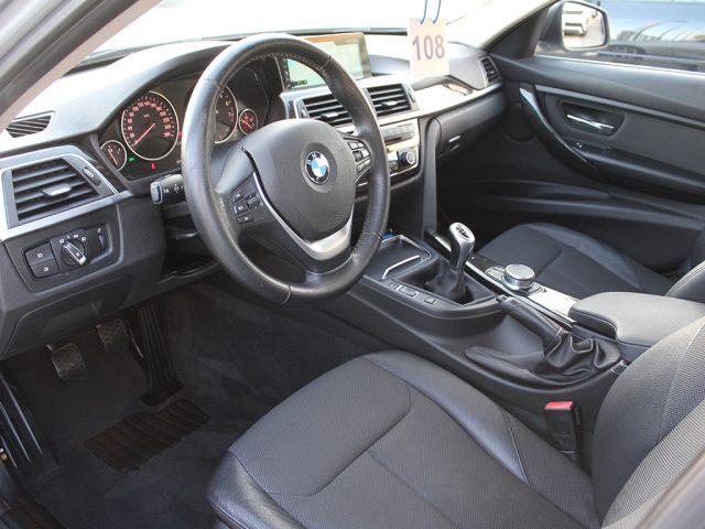 BMW 318 usata, con Boardcomputer