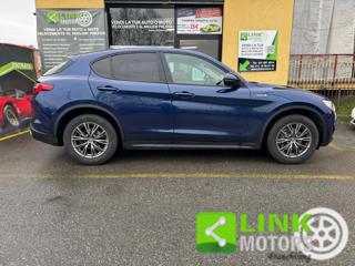 ALFA ROMEO Stelvio usata, con Autoradio