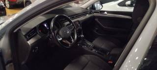 VOLKSWAGEN Passat usata, con Servosterzo