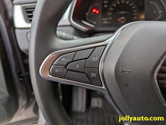 RENAULT Captur usata, con Autoradio digitale
