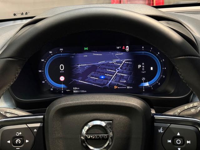 VOLVO XC40 usata, con USB