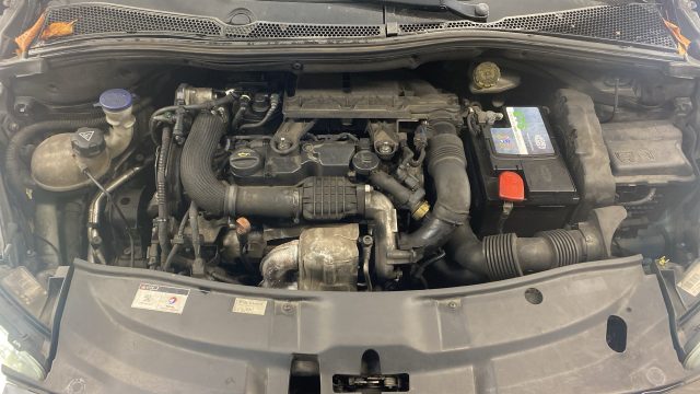 PEUGEOT 2008 usata 22