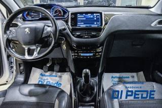 PEUGEOT 2008 usata, con USB