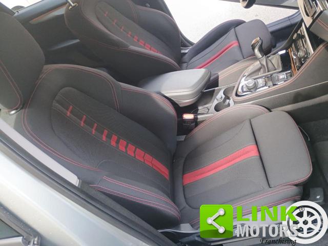 BMW 216 usata, con Sensori di parcheggio anteriori