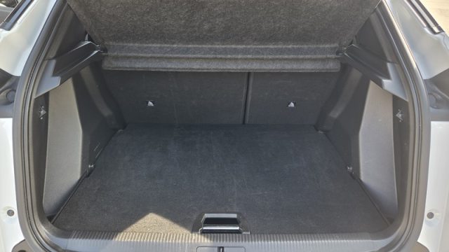 PEUGEOT 2008 usata, con Cruise Control