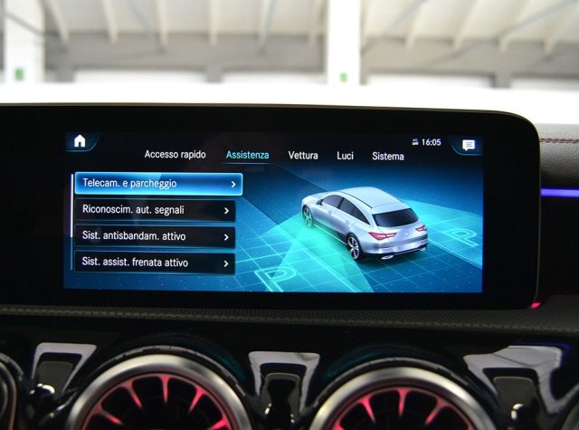 MERCEDES-BENZ CLA 200 usata, con Climatizzatore