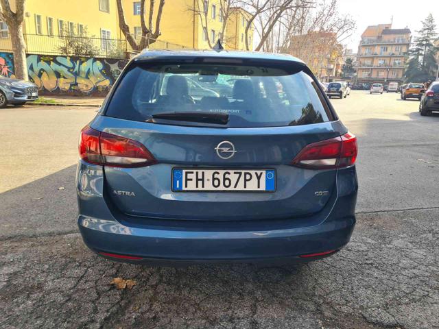 OPEL Astra usata, con Autoradio