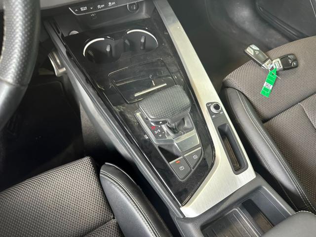 AUDI A4 usata, con USB
