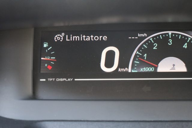 RENAULT Scenic usata, con Ski bag