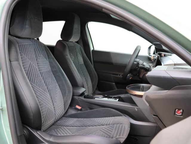 LANCIA Ypsilon usata, con ESP