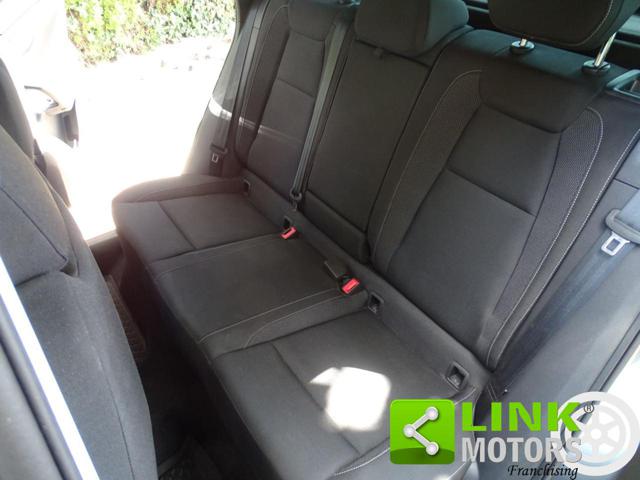 SKODA Karoq usata, con Boardcomputer