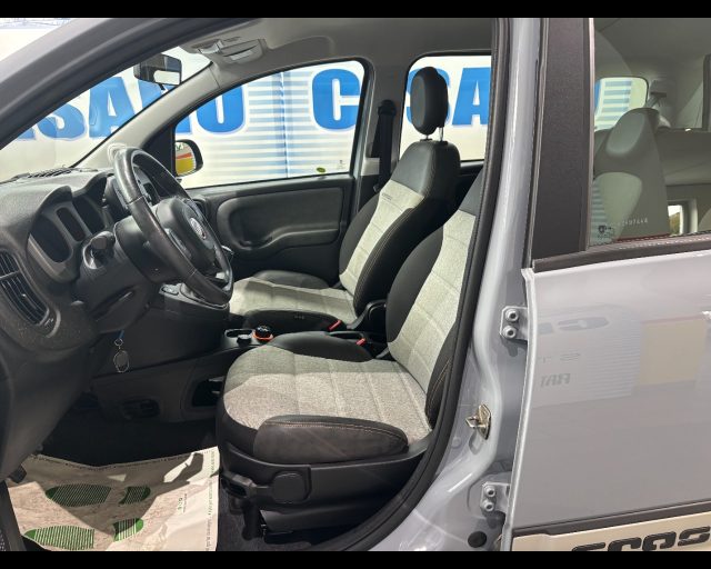 FIAT New Panda usata 14