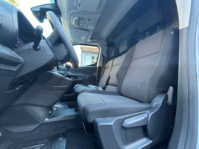 TOYOTA Proace City usata, con Fendinebbia