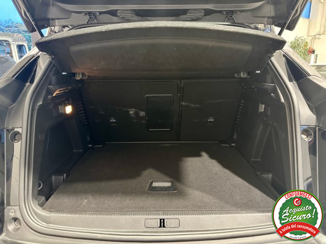 PEUGEOT 3008 usata, con Controllo elettronico della corsia