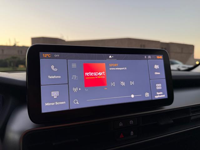 JEEP Avenger usata, con Autoradio digitale