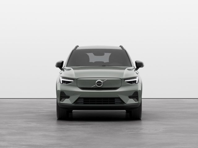 VOLVO EX40 usata, con Autoradio