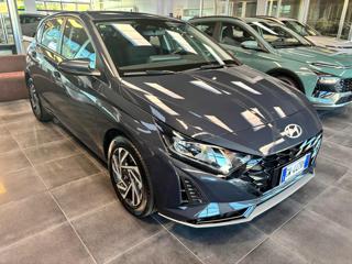HYUNDAI i20 usata, con Airbag