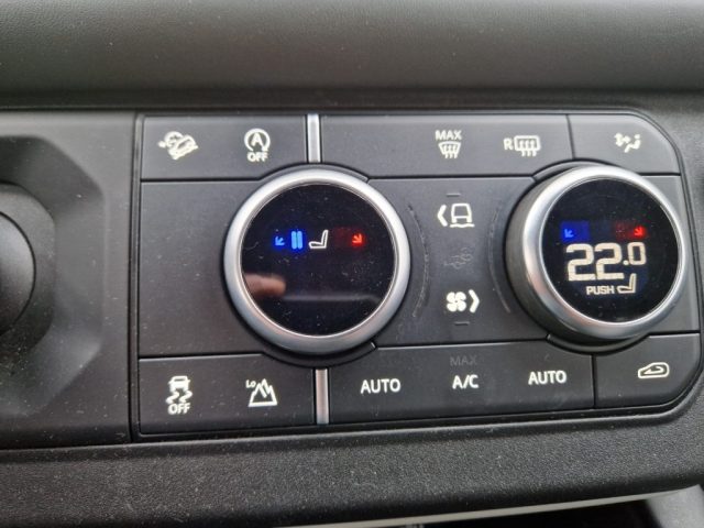 LAND ROVER Defender usata, con Controllo automatico clima