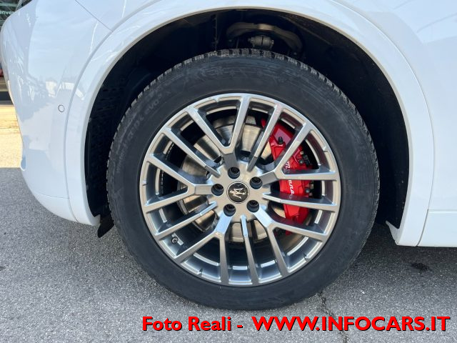 MASERATI Grecale usata, con Volante in pelle