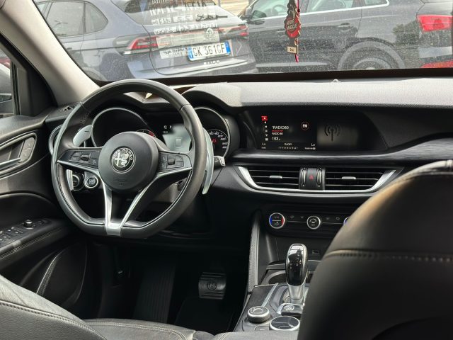 ALFA ROMEO Stelvio usata, con Fari Xenon