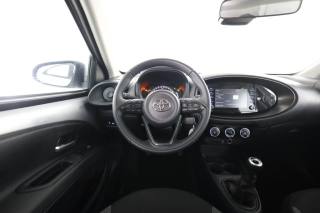 TOYOTA Aygo X usata 10