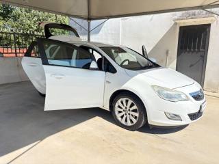 OPEL Astra usata, con Sensore di luce