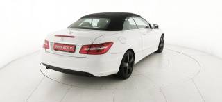 MERCEDES-BENZ E 220 usata, con Boardcomputer