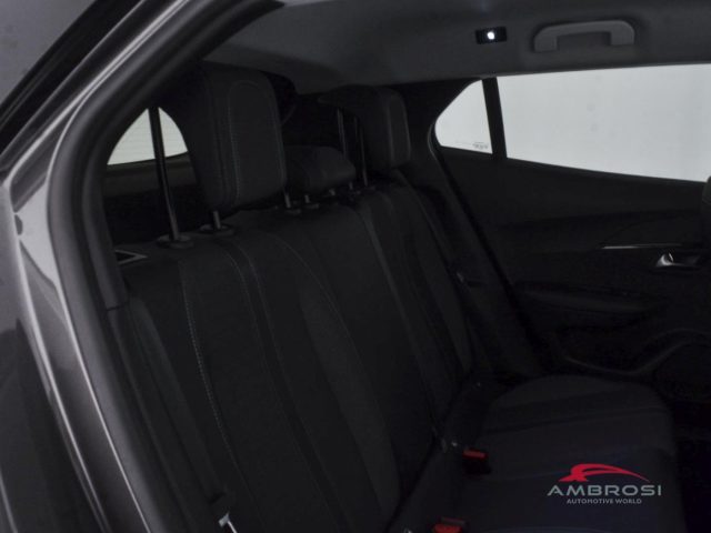 PEUGEOT 2008 usata 10